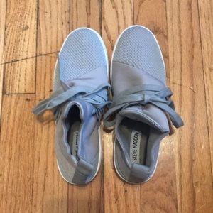 Steve Madden Lancer Sneaker